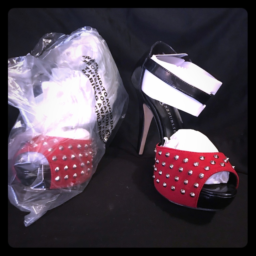 NWT/BOX Rock N Republic Spiked Heels! HOT!!!